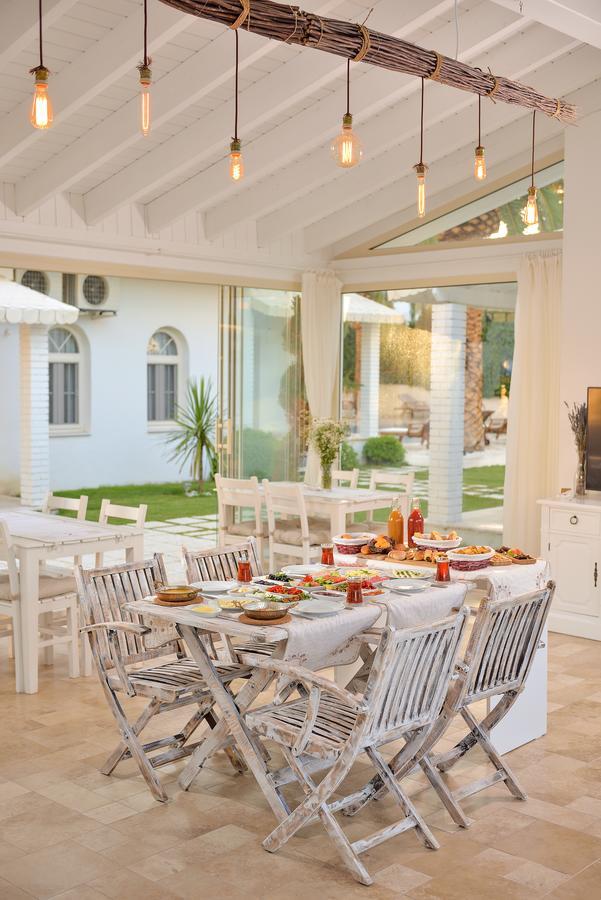 Villa Blanche Hotel Ildiri Kültér fotó